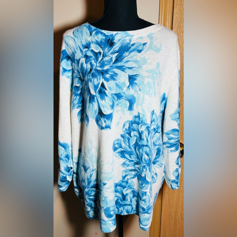 Talbots 100% Pure Cashmere Blue Peonies Floral Sweater in 3X